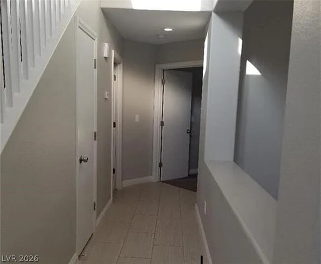 Building Photo - 6503 American Beauty Ave