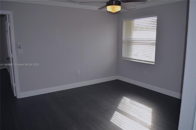 Building Photo - 18808 NW 24th Pl