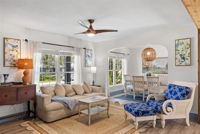 Building Photo - 759 Lantana Ave