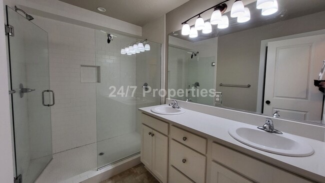 Building Photo - Modern 3 BD | 2.5 BA Craftsman Style Home ...