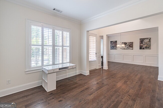 Building Photo - 829 Adler Ct