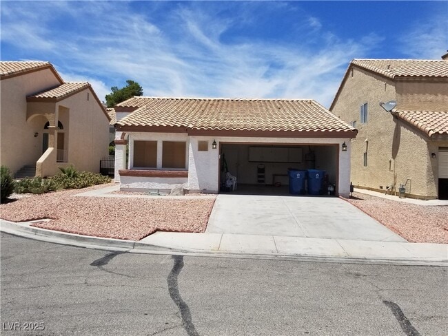 Primary Photo - 2773 Pavero Way