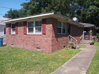 Building Photo - 1421 Jackson Ave