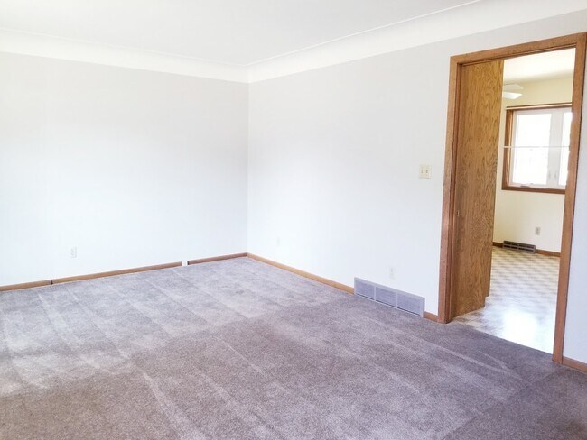 Living Room - 1304 12th Ave