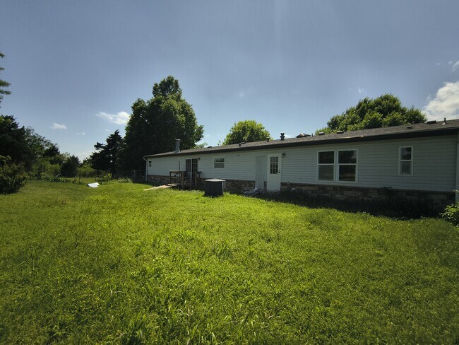 Building Photo - 4735 Co Rd 74