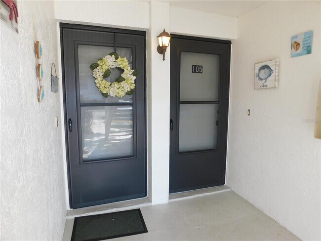 Building Photo - 105 Windward Pl