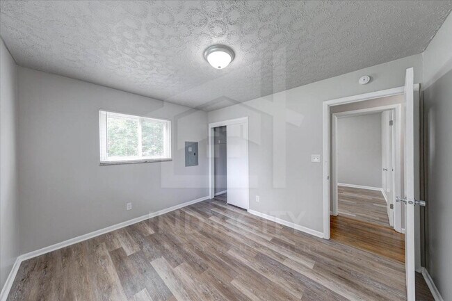 Building Photo - 4101 Tincher Rd