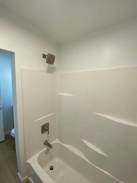 Building Photo - 11921 Hayford St