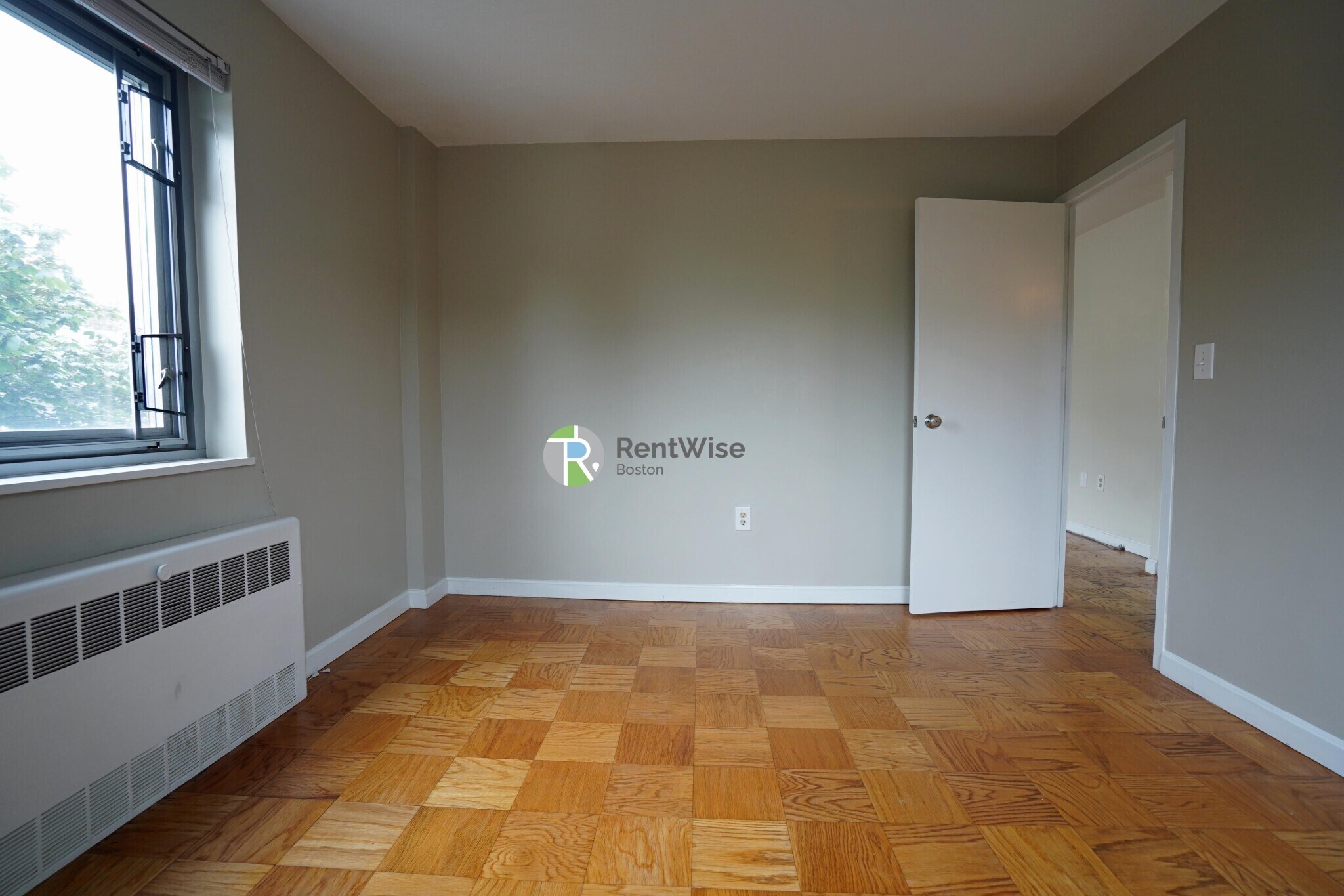 Building Photo - 125 Trapelo Rd