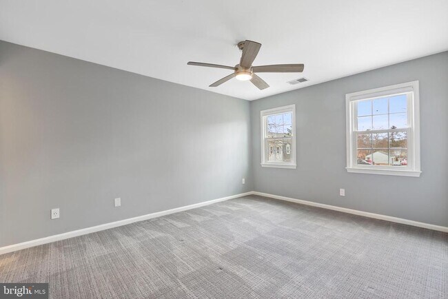 Building Photo - 19327 Frenchton Pl