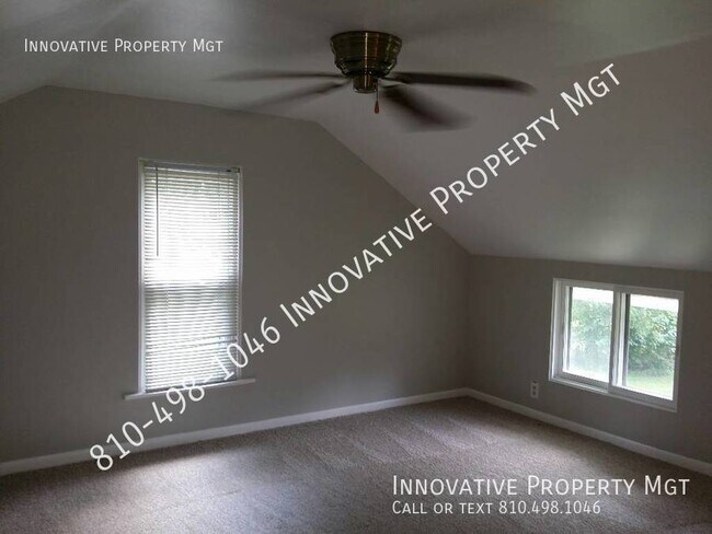 Building Photo - Spacious 4 bedroom , 1 1/2 bath home in Ga...
