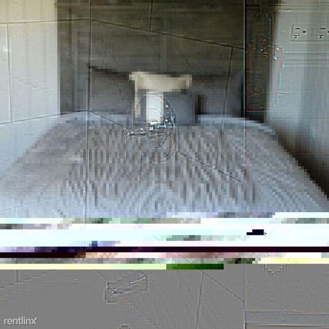 Building Photo - 8136 S Kedzie Ave