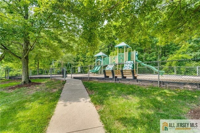 Building Photo - 56 Coriander Dr