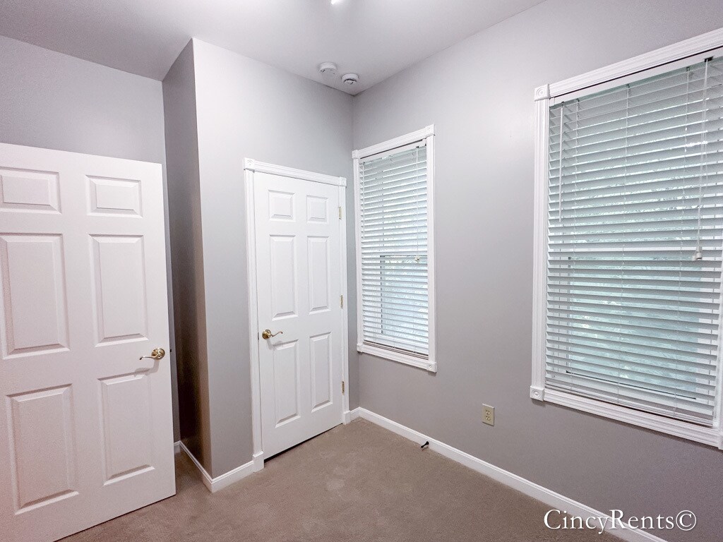 Building Photo - 2126 Fulton Ave