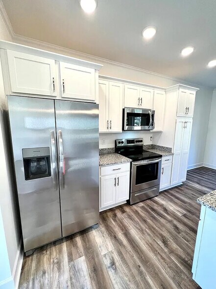 Building Photo - 122 Ted's Trail