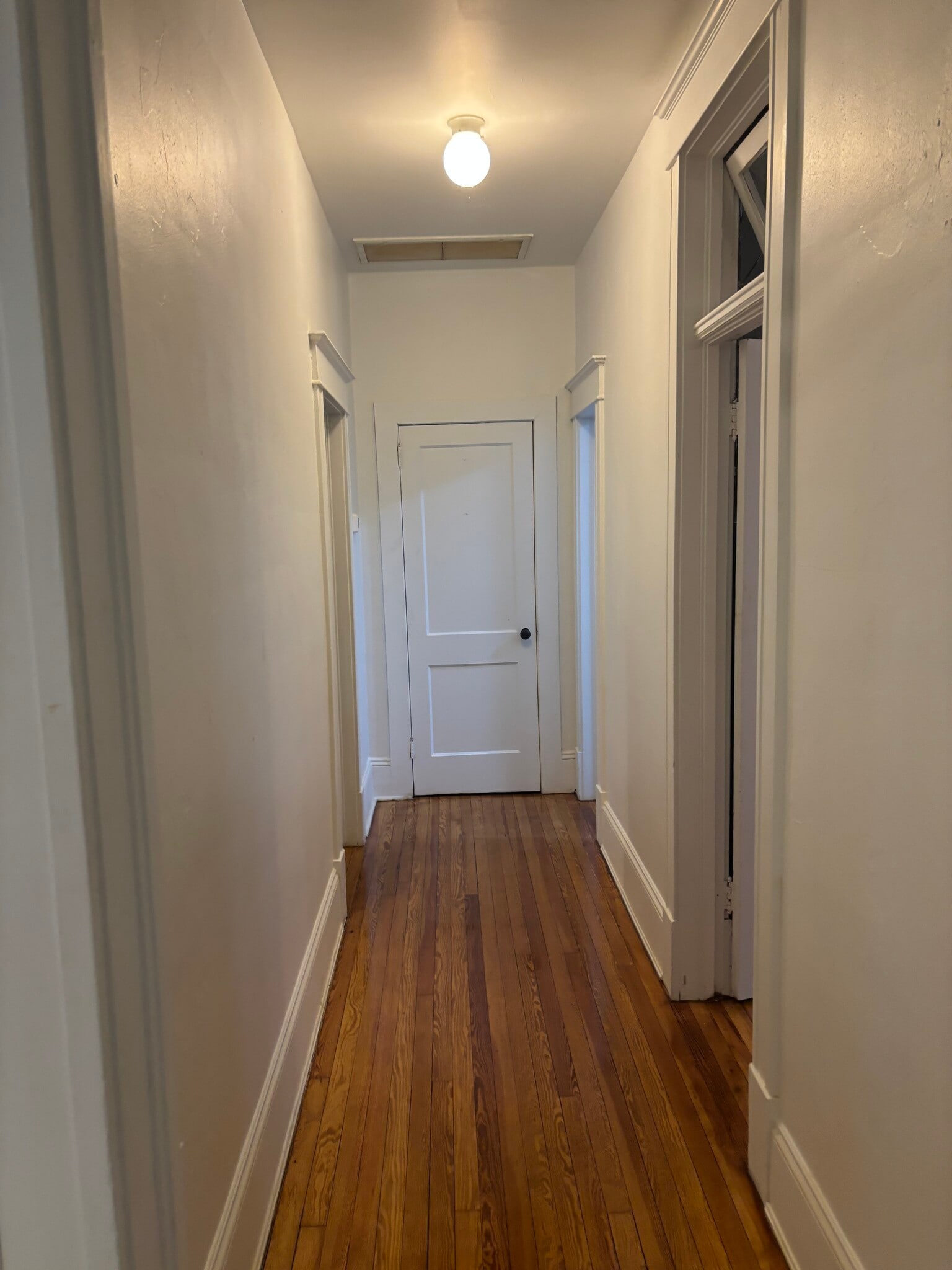 Building Photo - 2210 Dellwood Ave