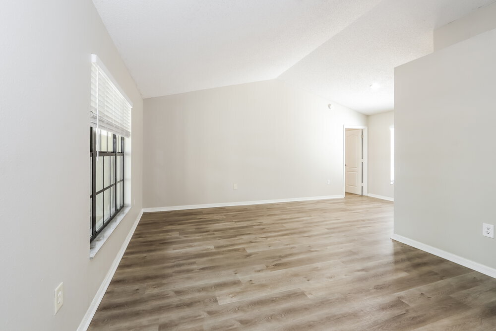 Building Photo - 1023 Malletwood Dr