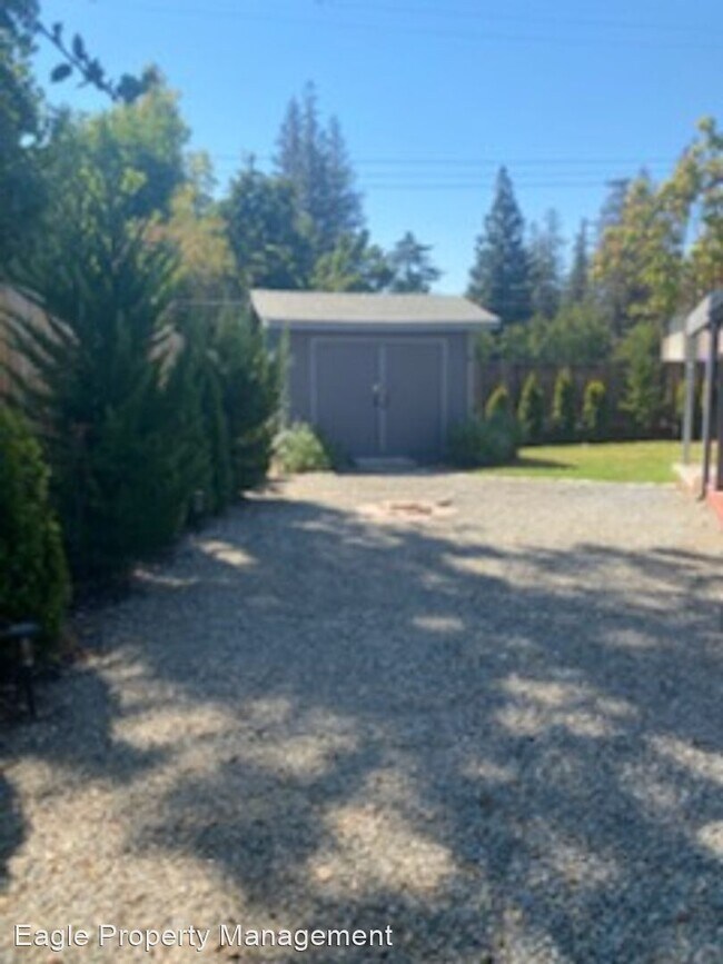 Building Photo - 3 br, 2 bath House - 3604 Sean Dr