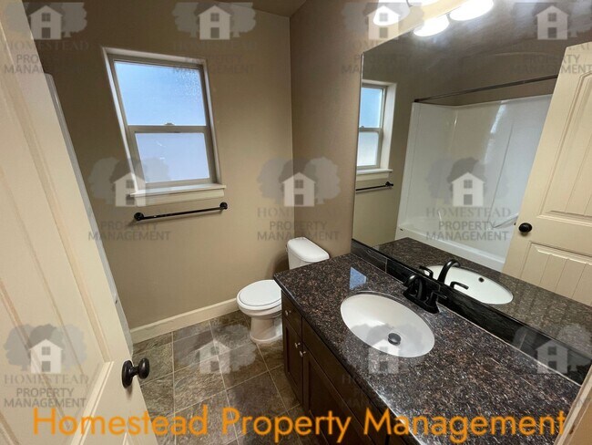 Building Photo - Celebrate the new year with 1/2 off one months rent!