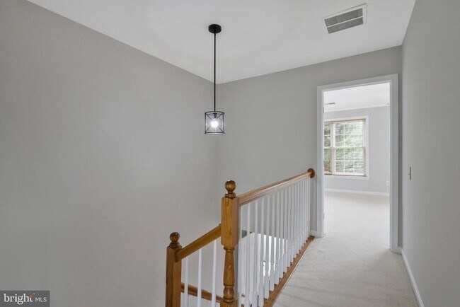 Building Photo - 5270 Kestrel Crossing Dr