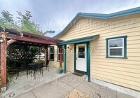 Building Photo - Charming Angels Camp Cottage with Solar