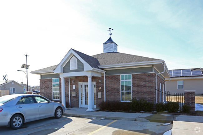 Building Photo - Lexington Farms