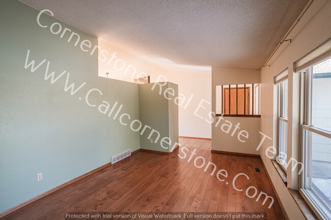 Building Photo - 7715 Chateau Ct