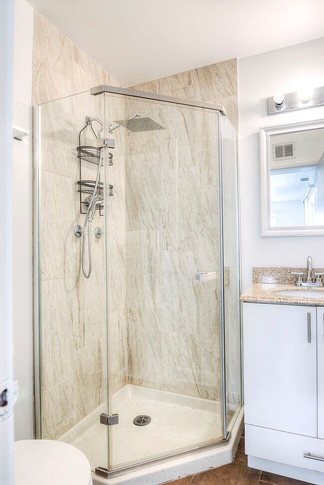 Building Photo - 6101 W 94th St