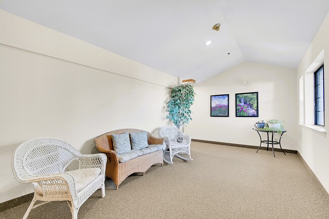 Building Photo - 31719 Rocky Village Dr