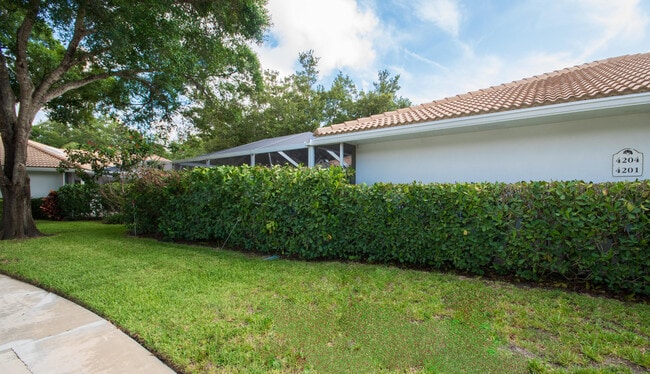Building Photo - 4204 Water Oak Ct