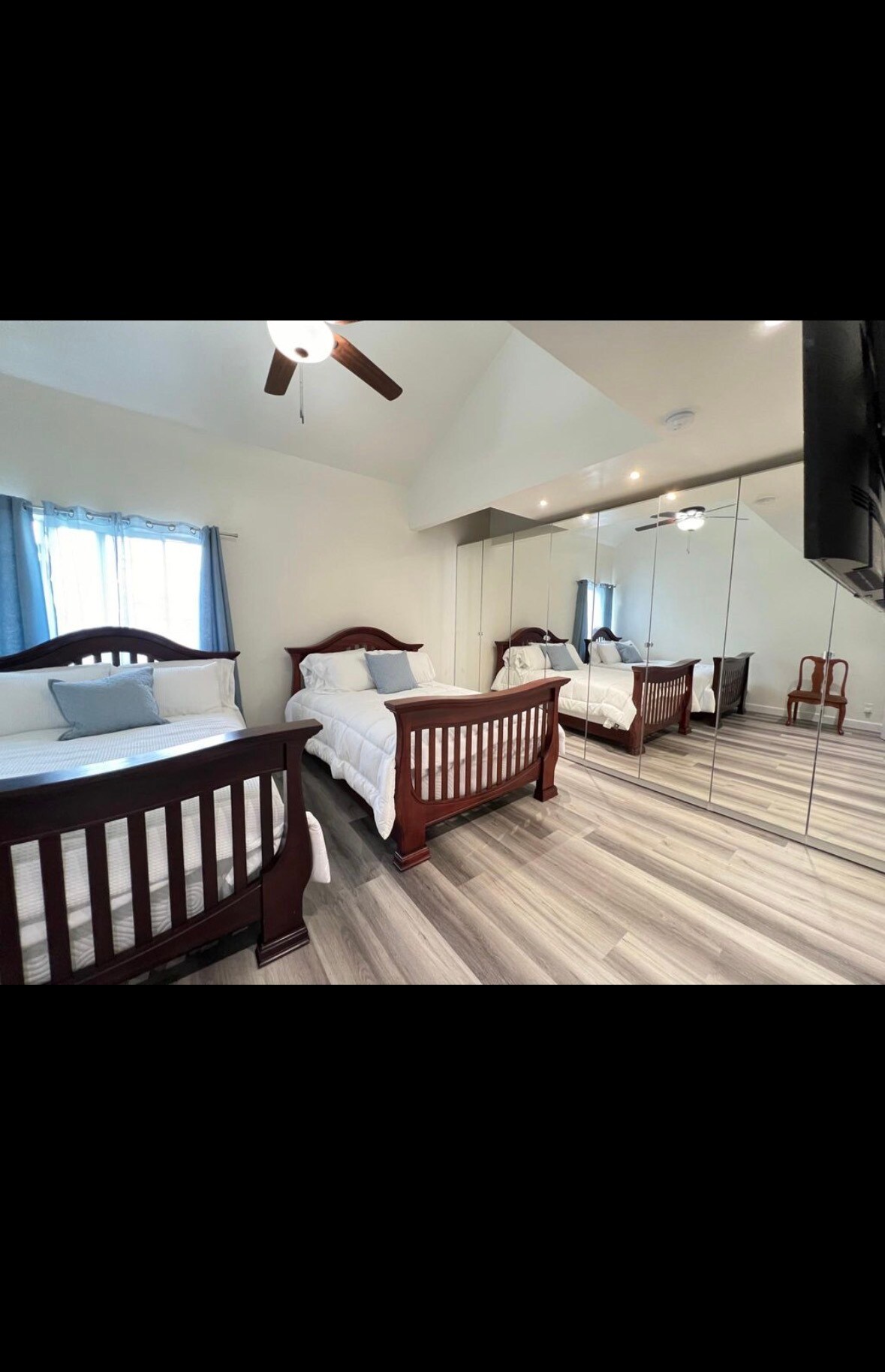 Building Photo - 7651 Reseda Blvd