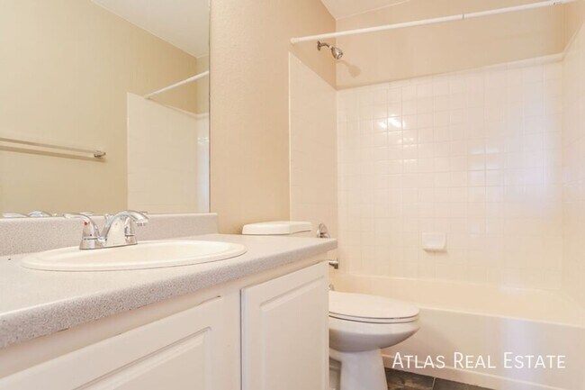 Building Photo - 19558 E 18th Ave