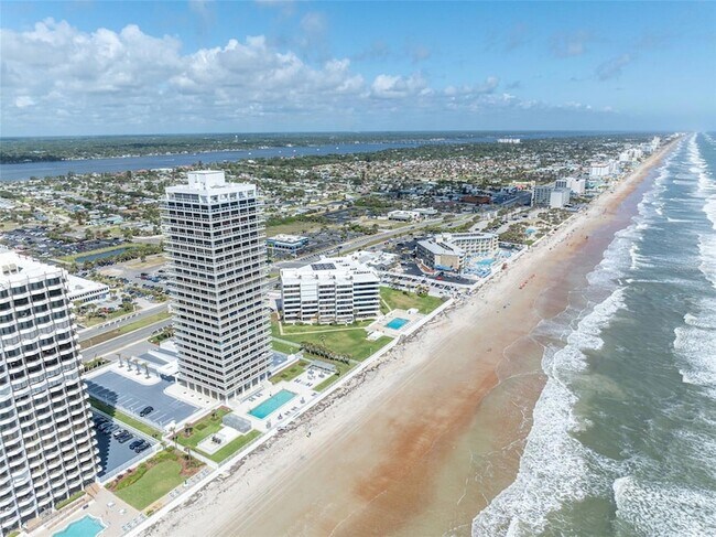Building Photo - 3000 N Atlantic Ave
