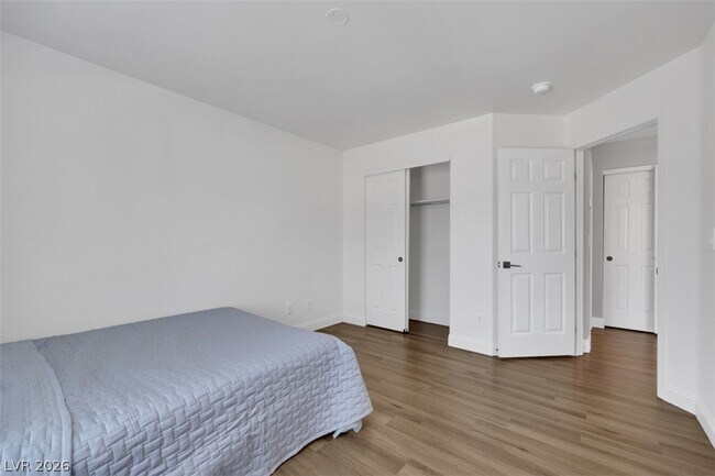 Building Photo - 3513 Hazelnut Pine Pl
