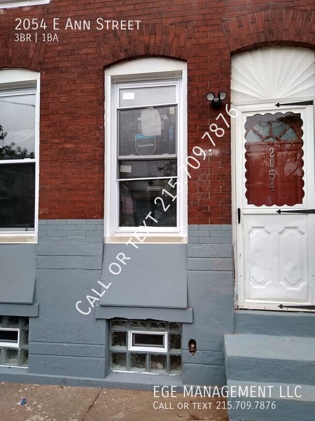 Building Photo - 2054 Ann St