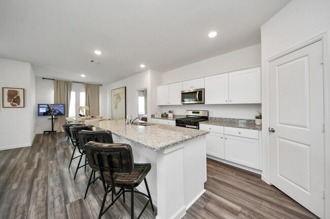 Building Photo - 1816 Corsica Crk Ln