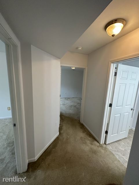 Building Photo - 2 br, 2 bath Condo - 2253 South Main Stree...