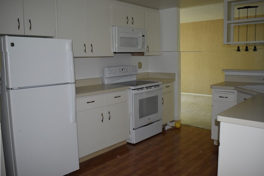 Building Photo - 151 Buckingham Dr