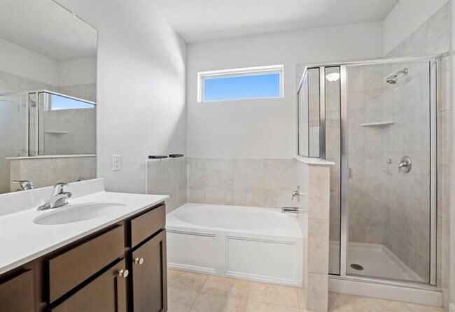 Building Photo - 732 Fortrose Ter