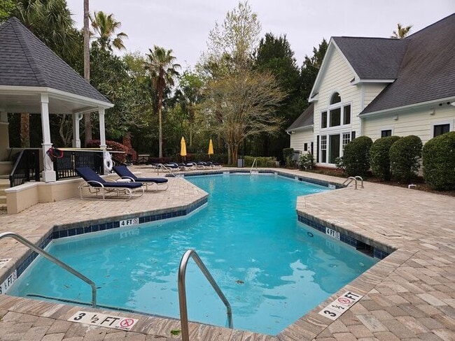 Building Photo - Concord of West Ashley