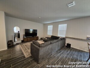 Building Photo - 163 Honey Oak Ln