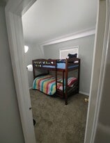 Building Photo - 156 Chestnut St