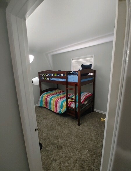 Primary Photo - 156 Chestnut St