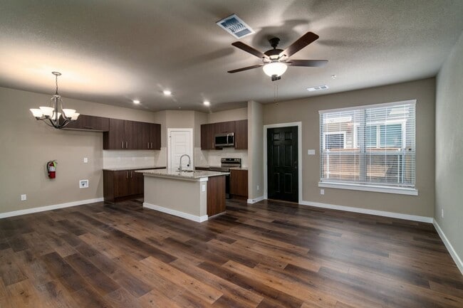 Primary Photo - GORGEOUS 2 BEDROOM FOUR PLEX LOCATED IN MI...