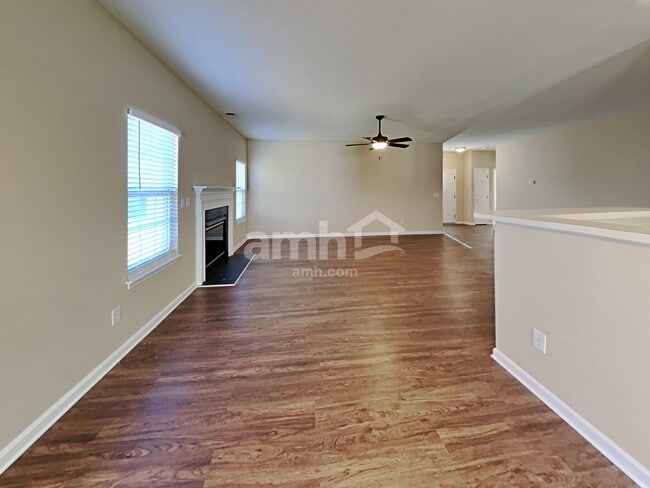 Building Photo - 116 Brewster Ct