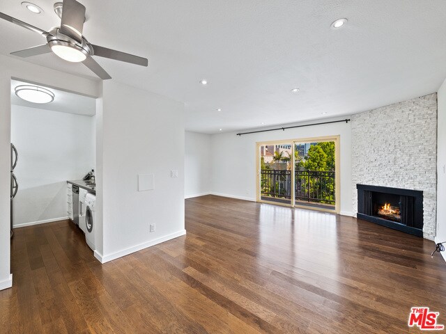 Fireplace/Living Room - 141 S Clark Dr