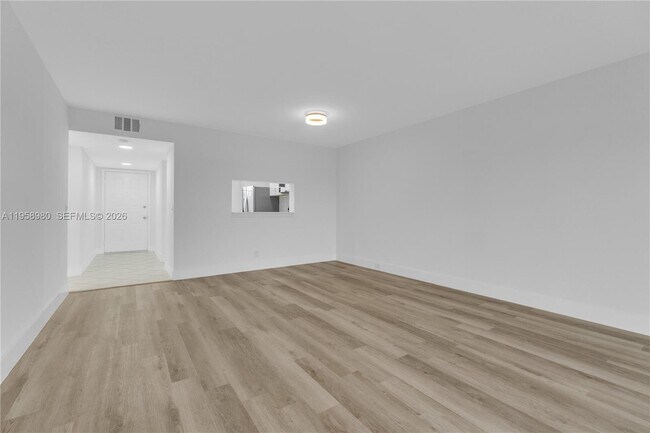 Building Photo - 12950 SW 13th St