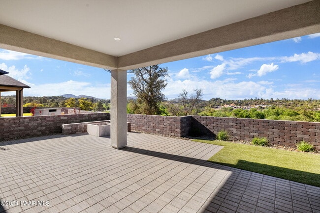 Building Photo - 1328 Rockwood Dr