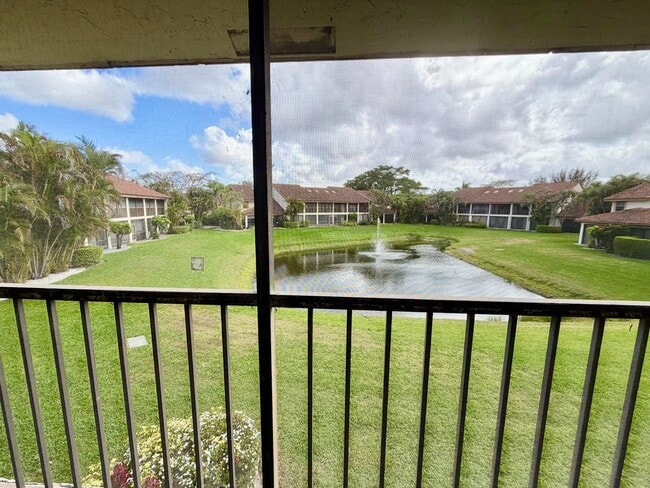 Building Photo - 7935 La Mirada Dr