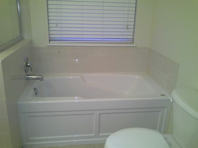 Building Photo - 4676 Trumhall Dr